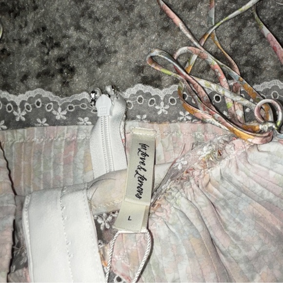 NWT For Love and Lemons Dress Size: Large - Picture 3 of 7